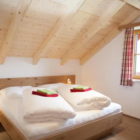 Standlhof Apartment *