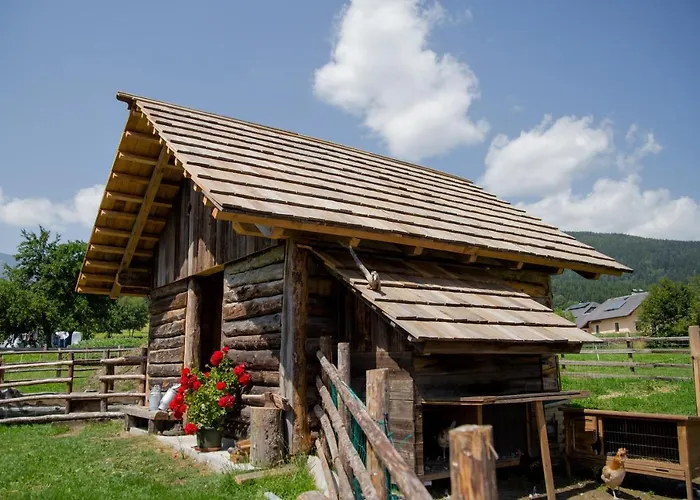 Standlhof Apartment *